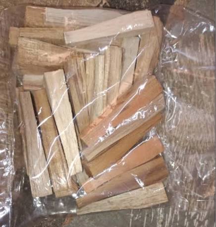 WOOD PLUG